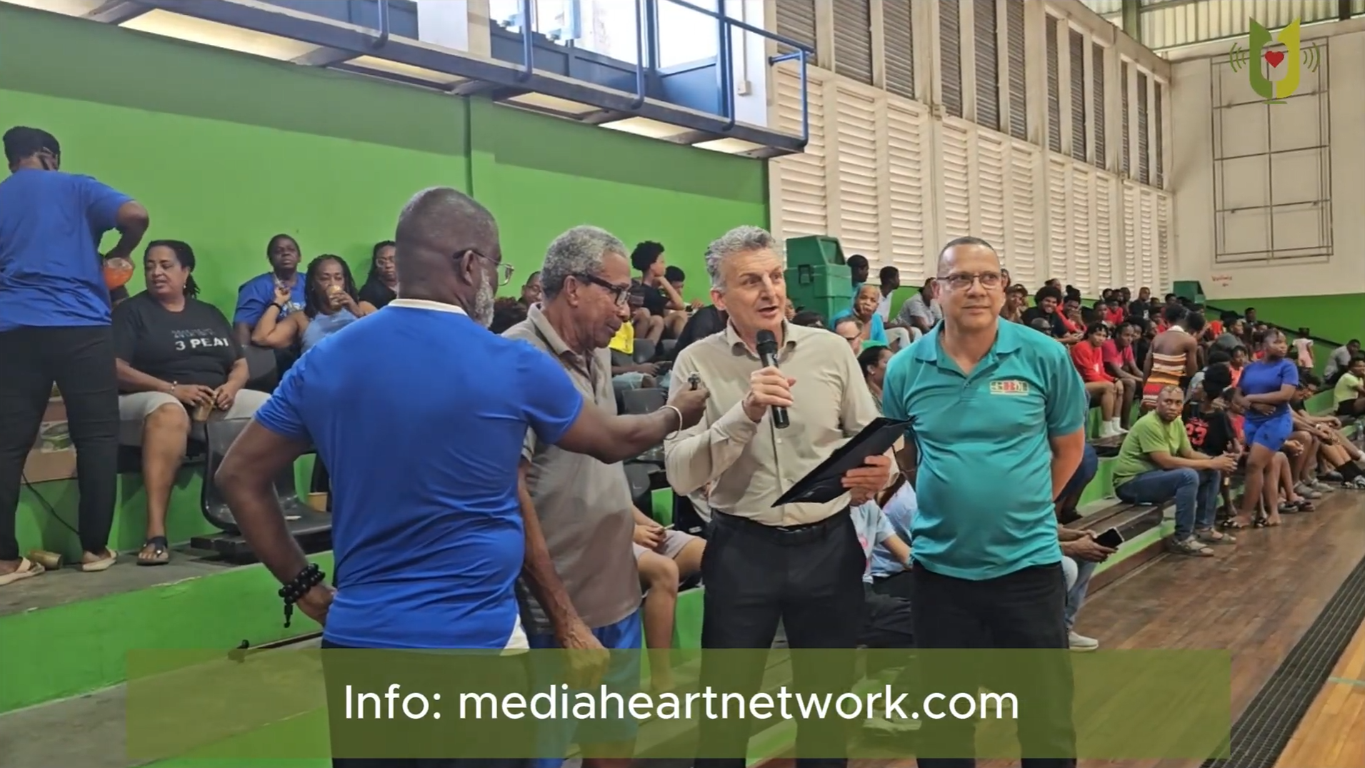 Aan het woord Conrad Issa Vz. Surinaamse basketbal Associatie